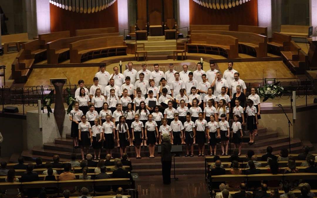Le chœur des Pueri Cantores Canada, Sagrada Familia, Espagne, 2018